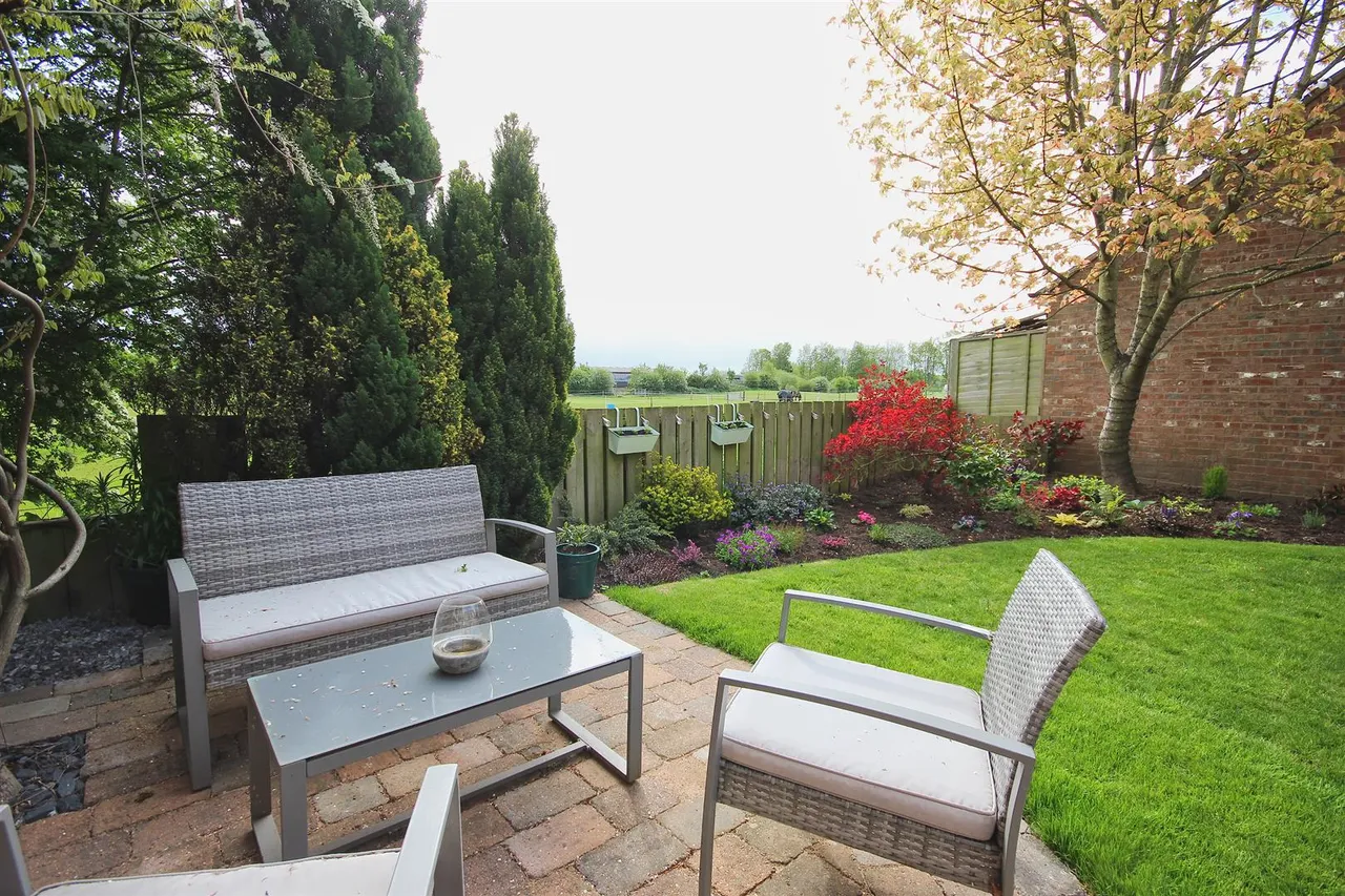 The Bryants, Leven, photo 25