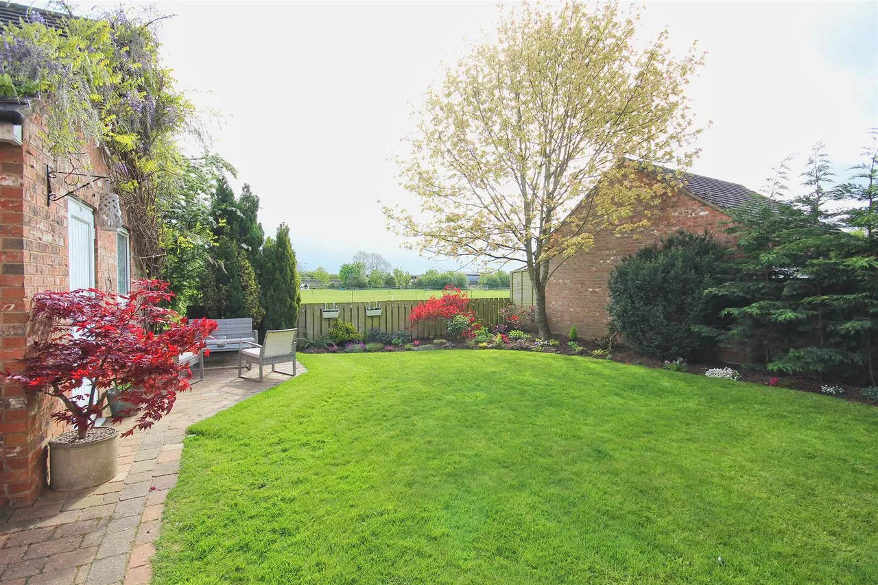 The Bryants, Leven, photo 11