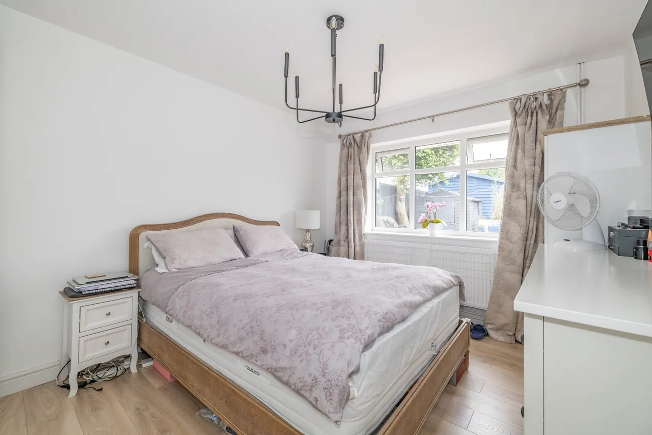 Tadworth Road, Kennington, TN24, photo 10