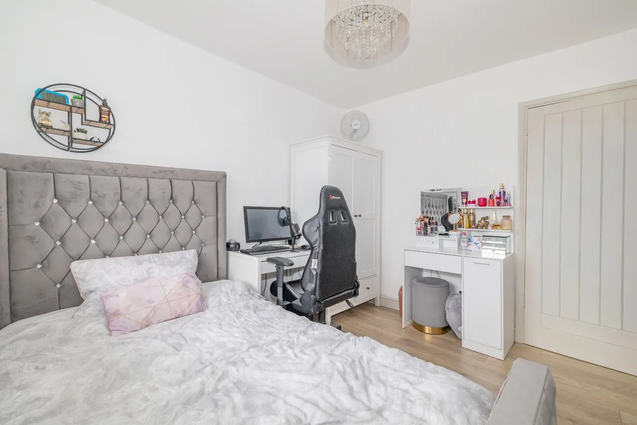 Tadworth Road, Kennington, TN24, photo 12