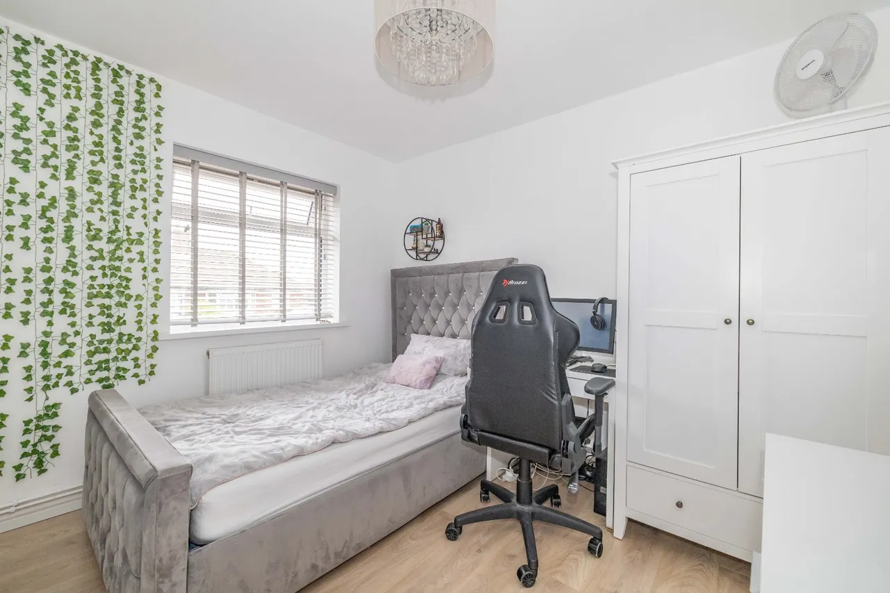 Tadworth Road, Kennington, TN24, photo 6