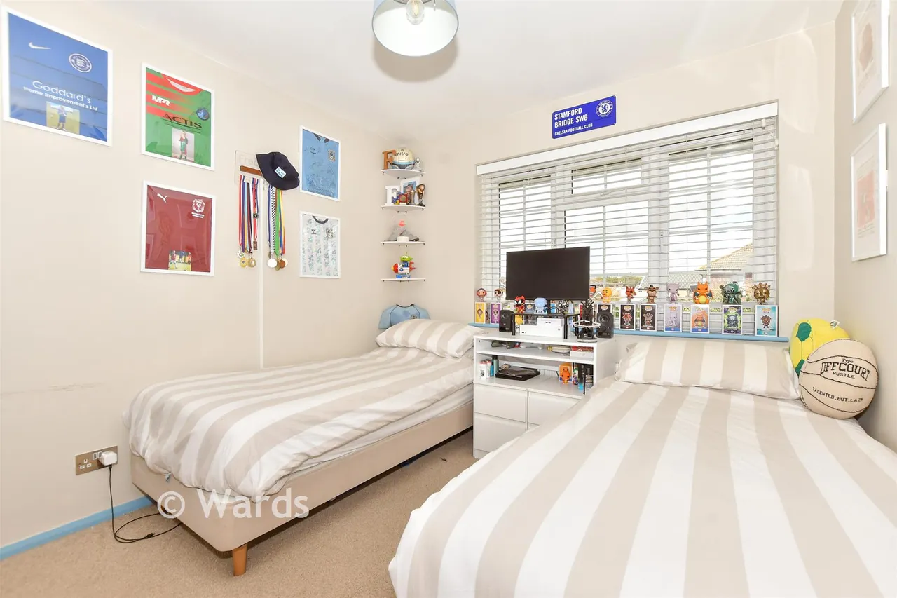 Colemans Close, Lydd, TN29, photo 8