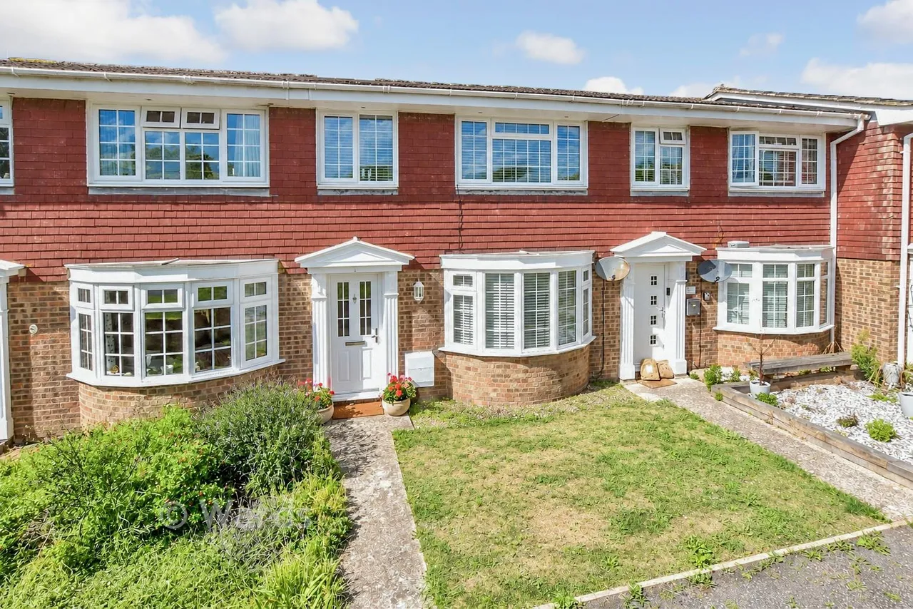 3 bed house for sale, Colemans Close, Lydd, TN29
