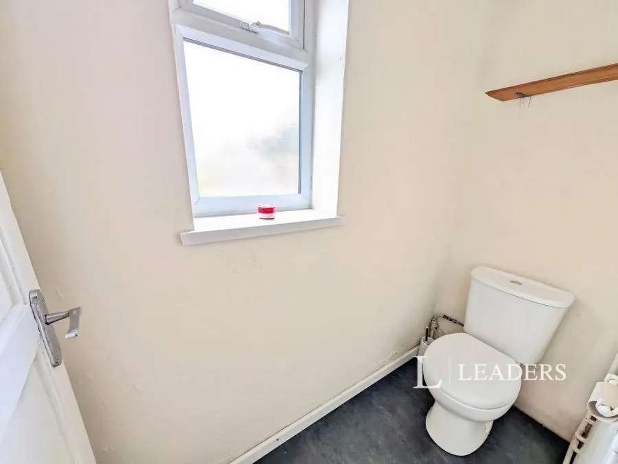 Newlands Drive, Forest Town, NG19, photo 9