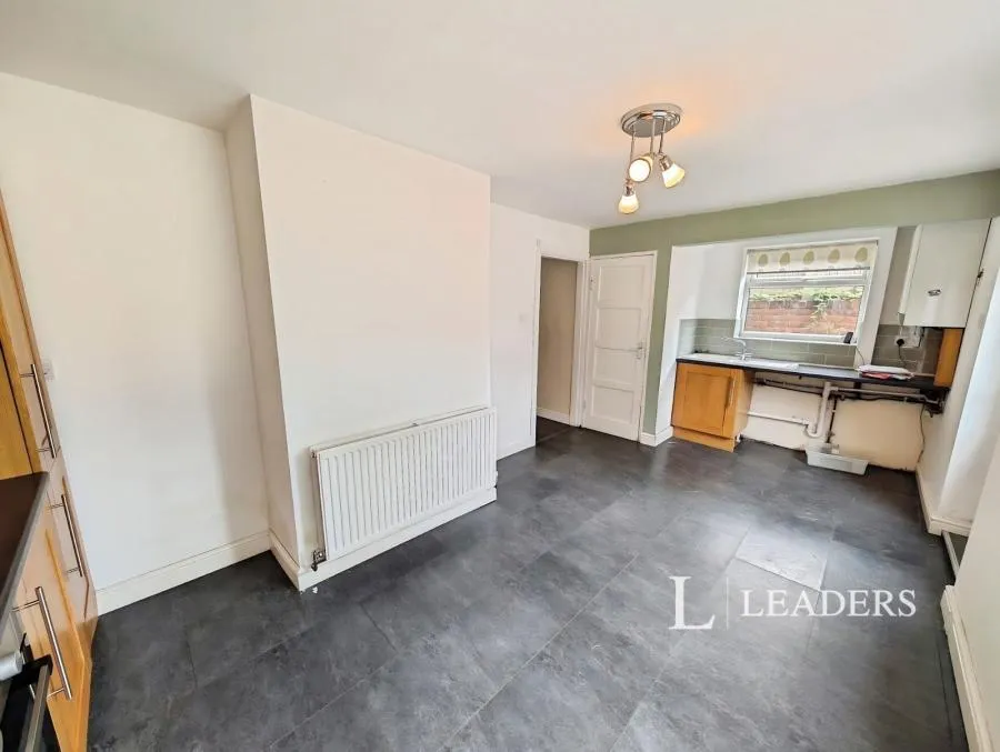 Newlands Drive, Forest Town, NG19, photo 6