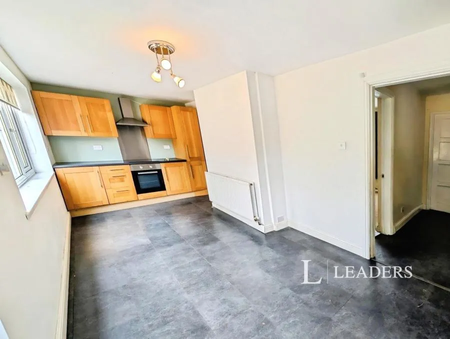 Newlands Drive, Forest Town, NG19, photo 8