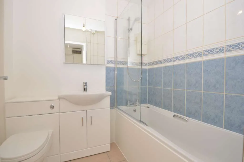 Blackdown Close, East Finchley, N2 8JF, photo 6