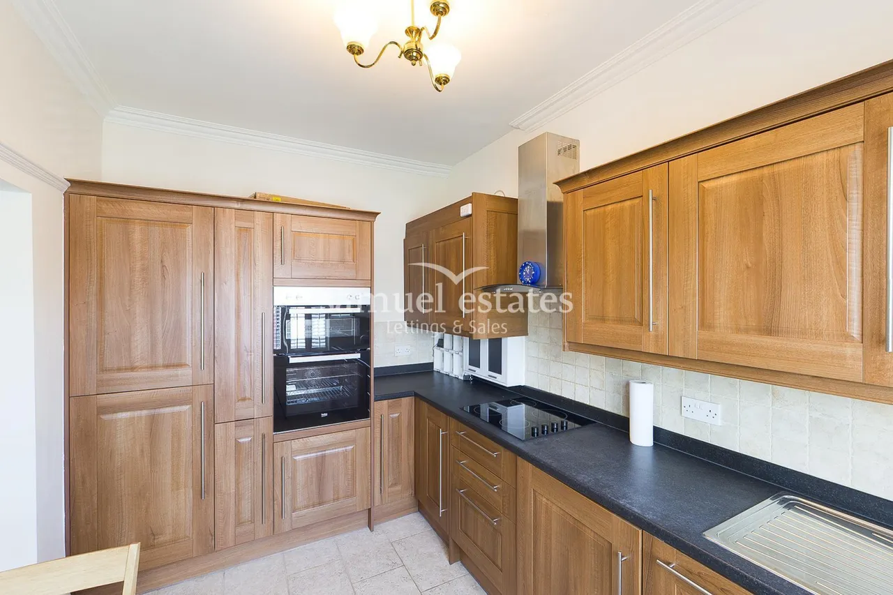 2 bed flat to rent — Streatham, London, SW16 1UL