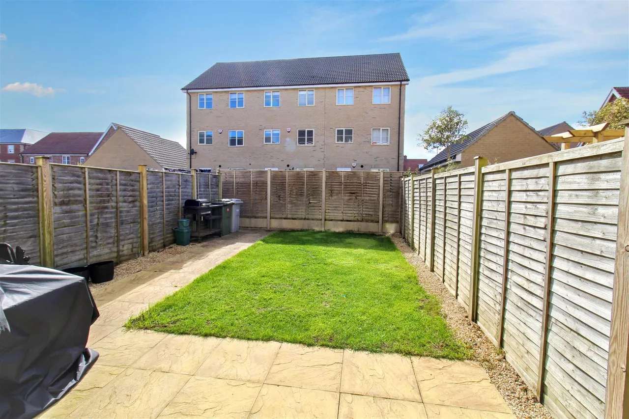 Overstrand Way, Sprowston, NR7, photo 13