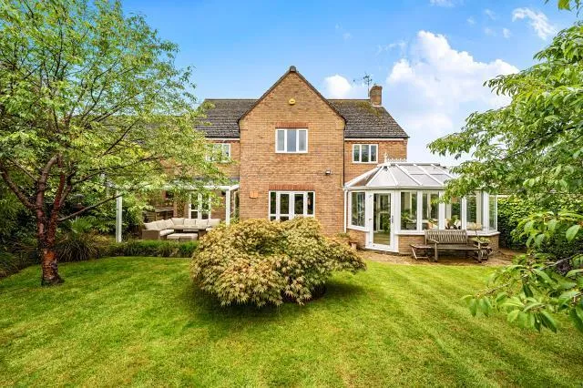 Banbury Road, Daventry, NN11, photo 32