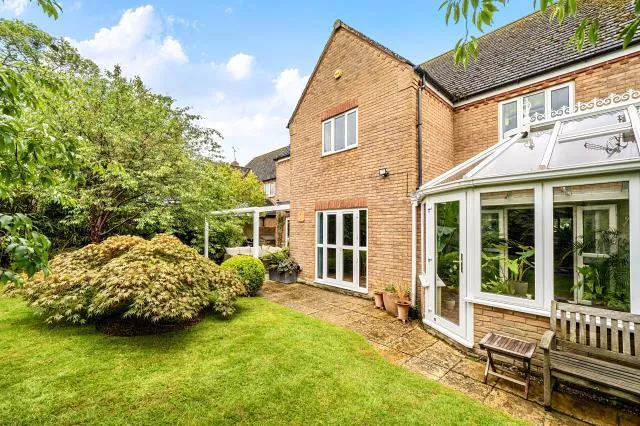 Banbury Road, Daventry, NN11, photo 30