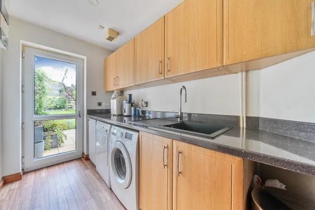 Banbury Road, Daventry, NN11, photo 15