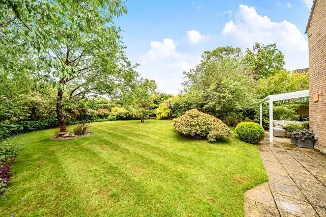 Banbury Road, Daventry, NN11, photo 33