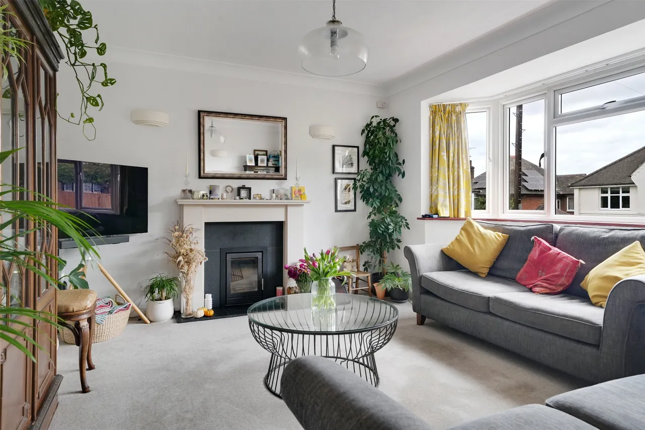 Park Rise, Leatherhead, KT22, photo 6