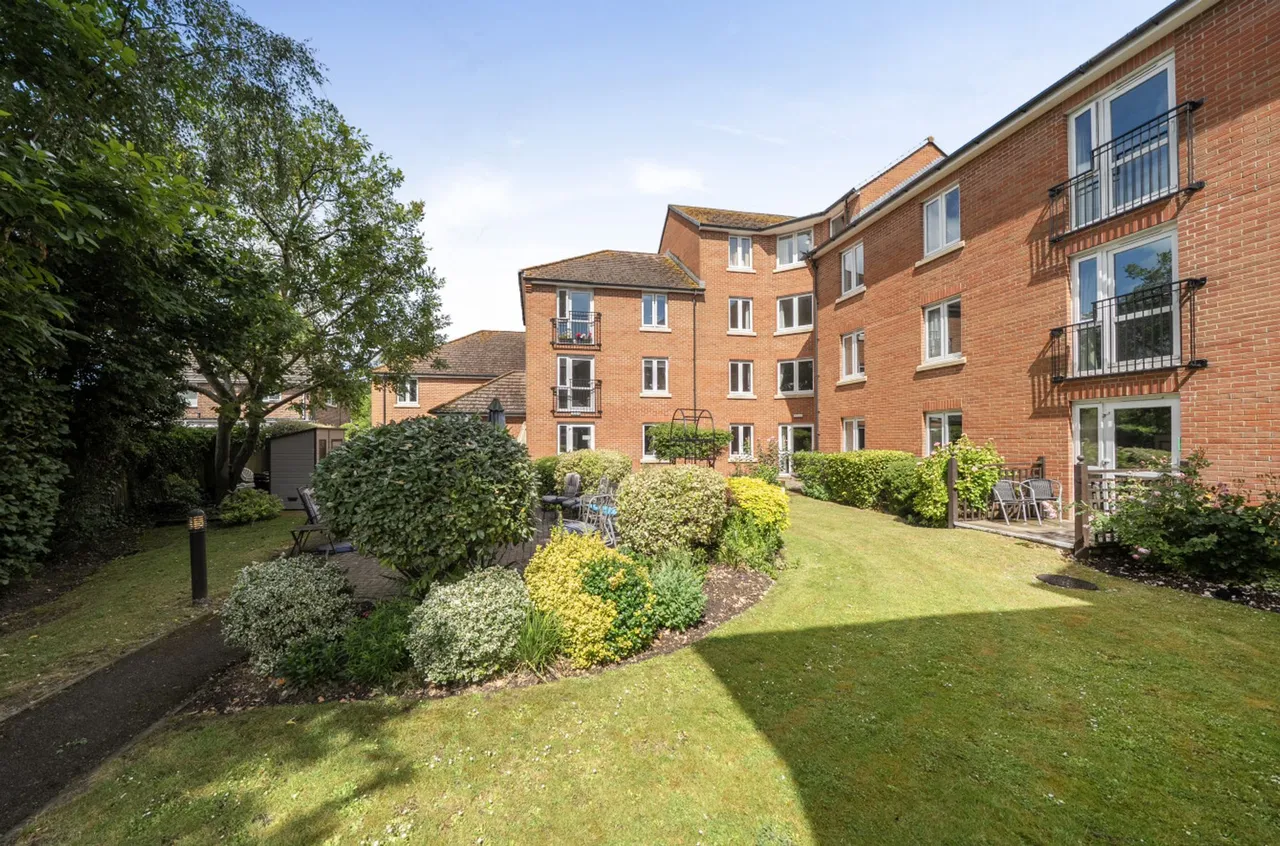 Stockbridge Road, Chichester, PO19, photo 4