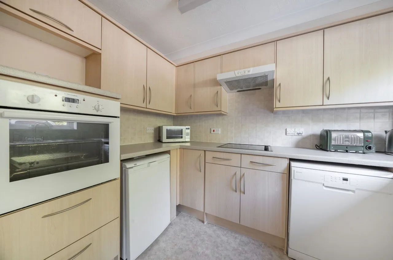 Stockbridge Road, Chichester, PO19, photo 6