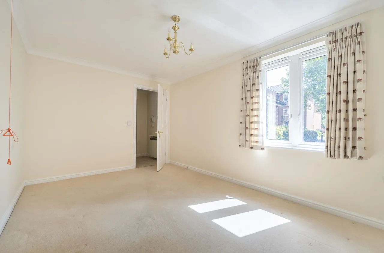 Stockbridge Road, Chichester, PO19, photo 12