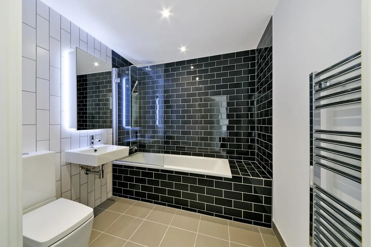 Fairwater House, Royal Wharf, E16, photo 8