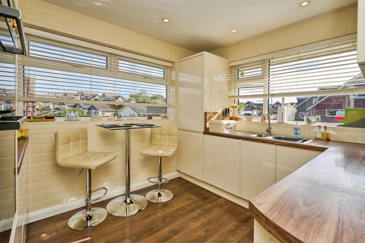 Verwood Drive, Ryde, PO33, photo 49