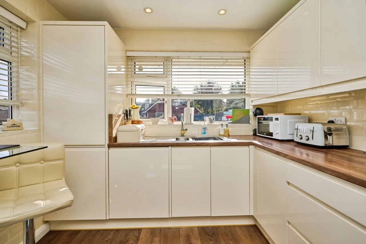 Verwood Drive, Ryde, PO33, photo 54