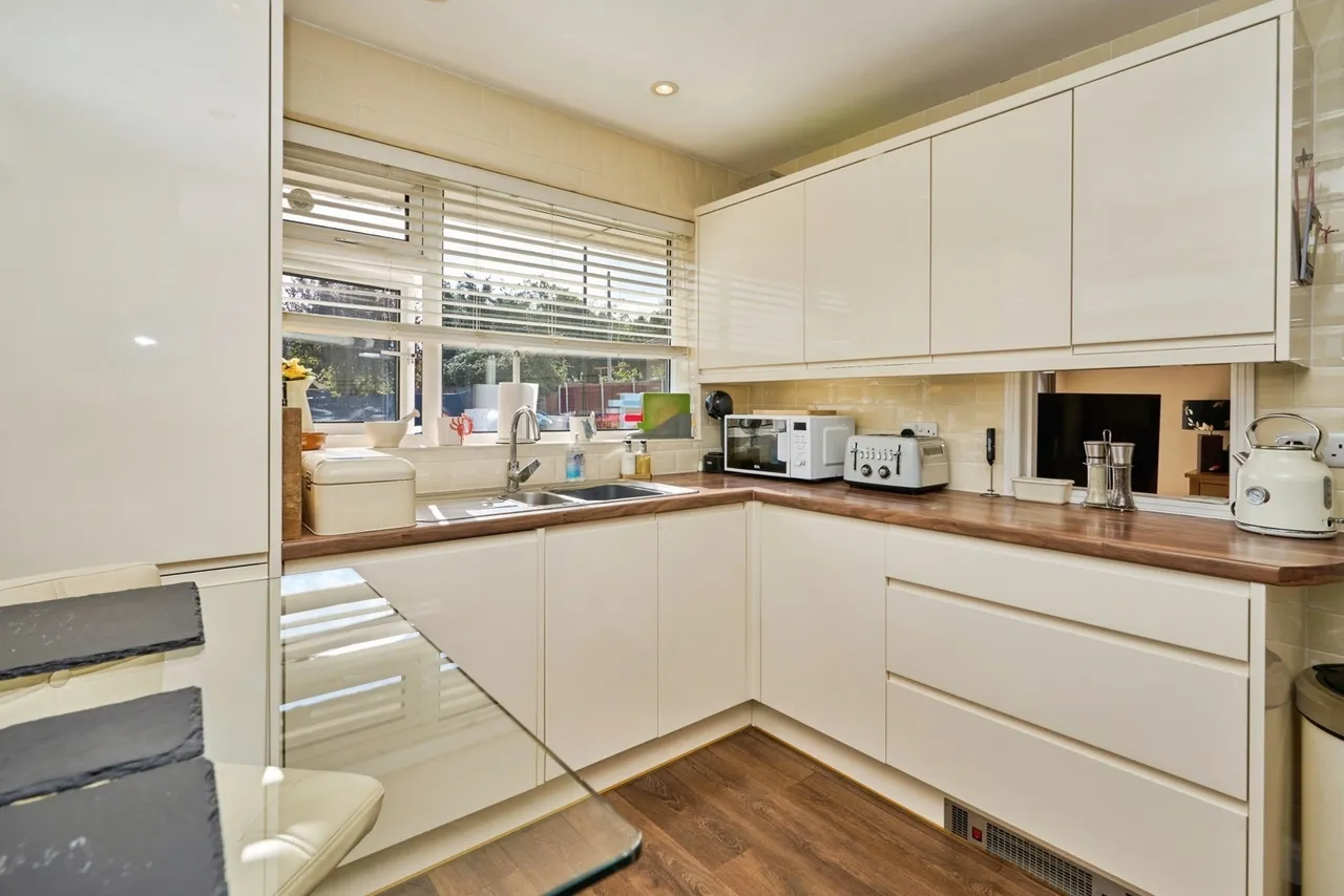 Verwood Drive, Ryde, PO33, photo 53