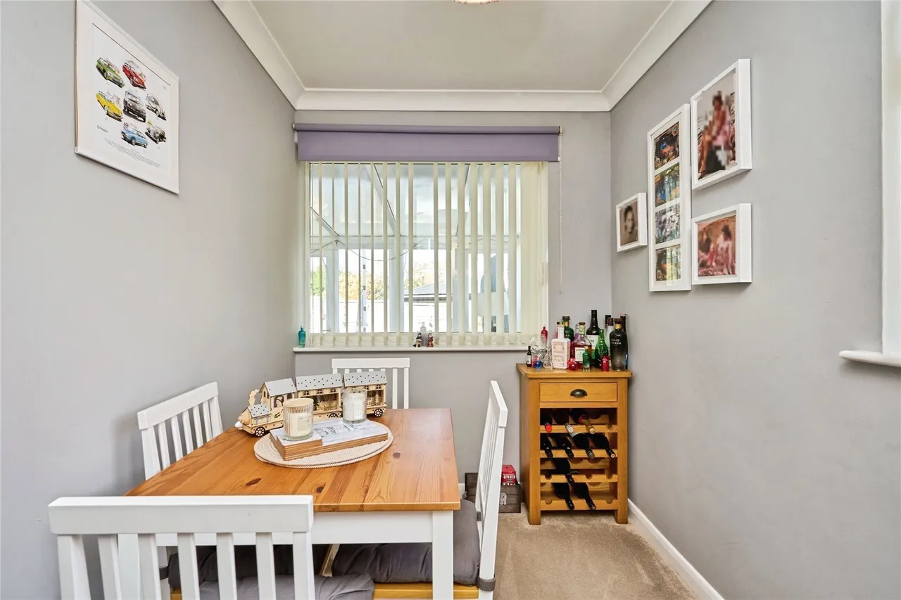 Verwood Drive, Ryde, PO33, photo 9