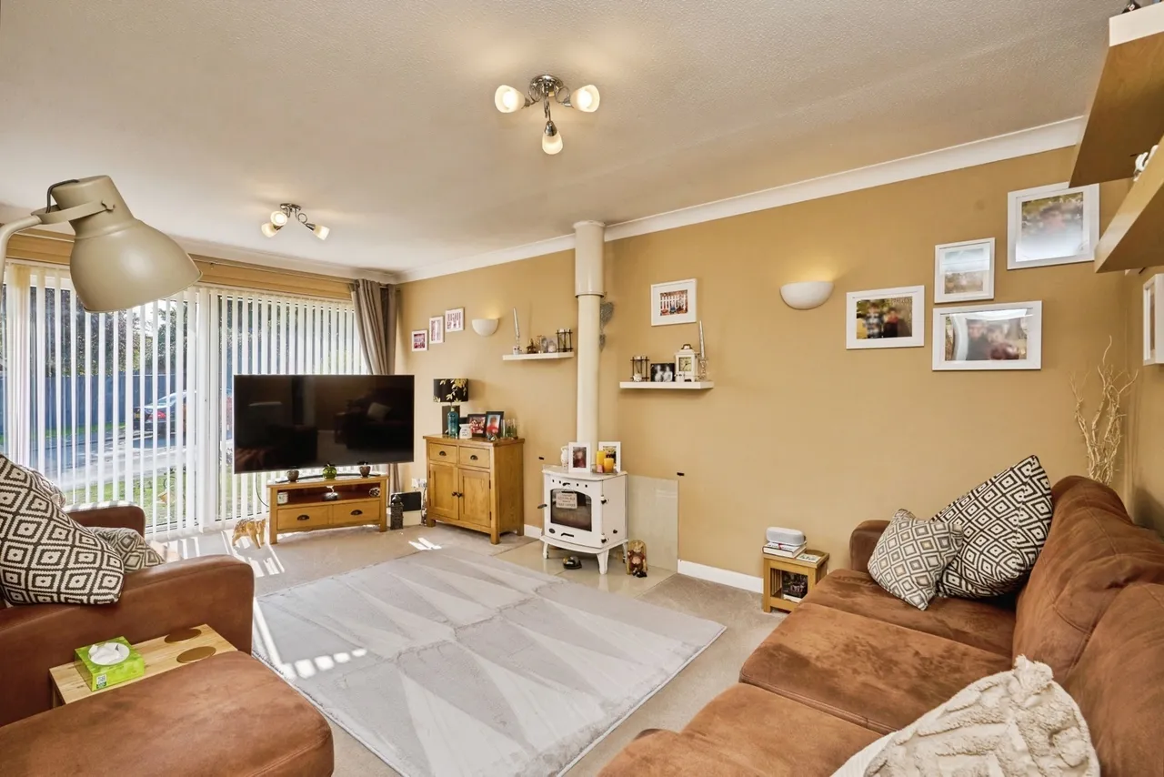 Verwood Drive, Ryde, PO33, photo 57