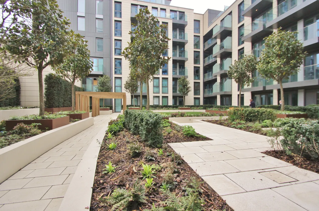Beadon Road, London, W6, photo 17