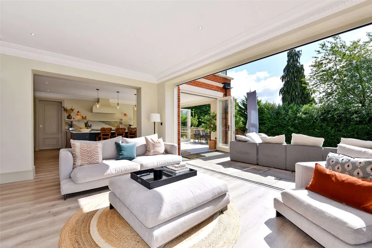 Reading Road, Shiplake, RG9, photo 6