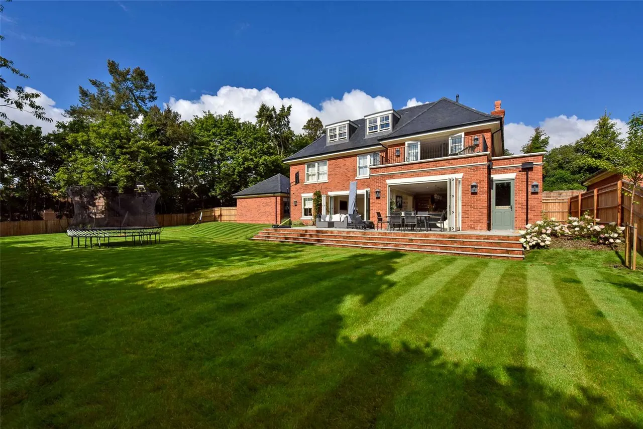 Reading Road, Shiplake, RG9, photo 19