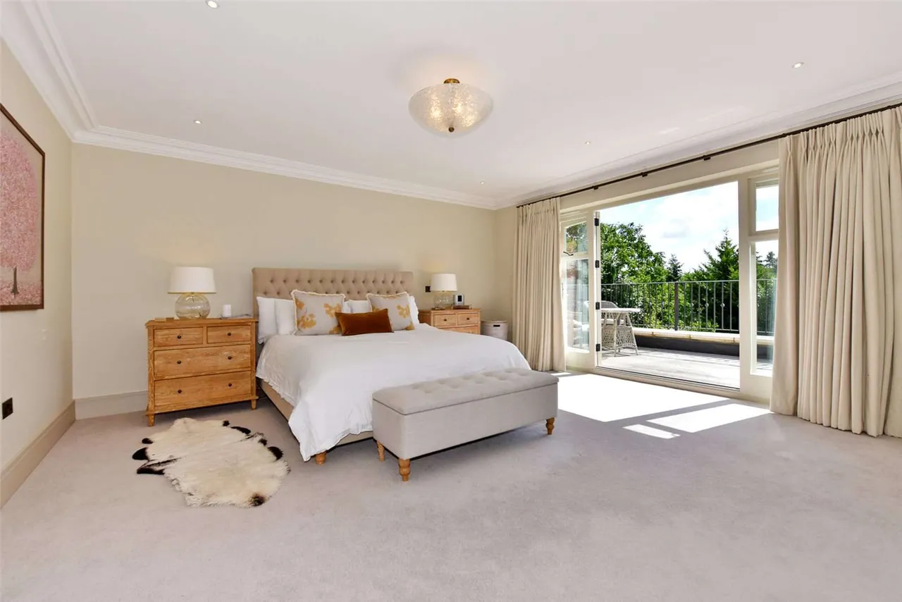 Reading Road, Shiplake, RG9, photo 8