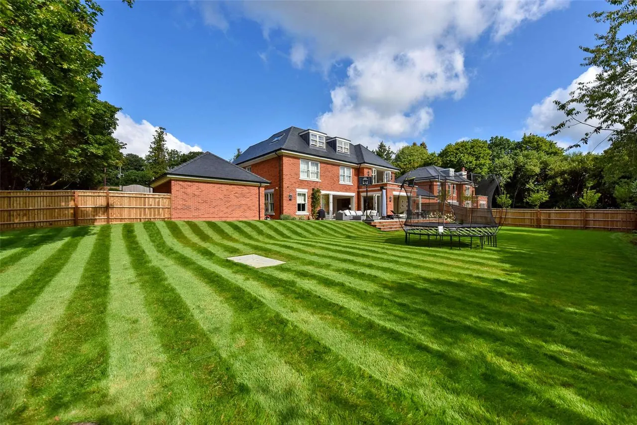 Reading Road, Shiplake, RG9, photo 20