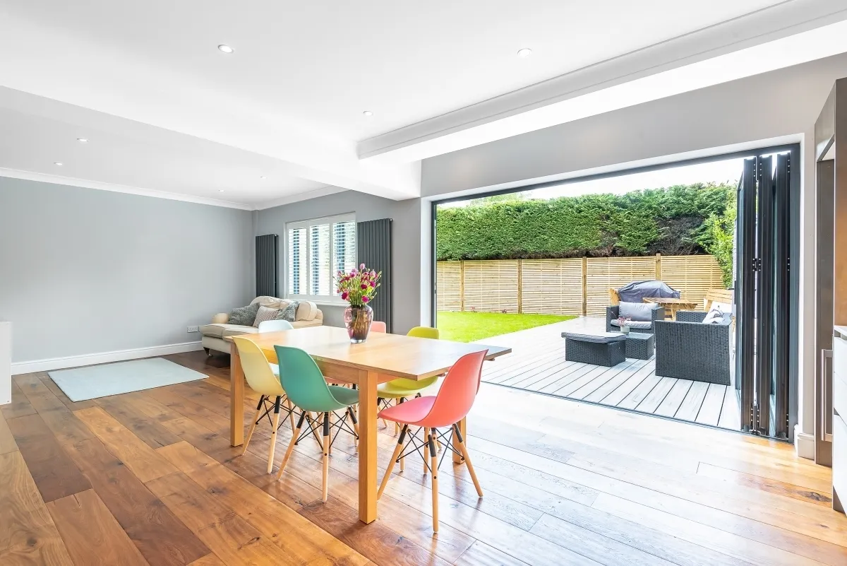 Littleheath Lane Cobham KT11, photo 3