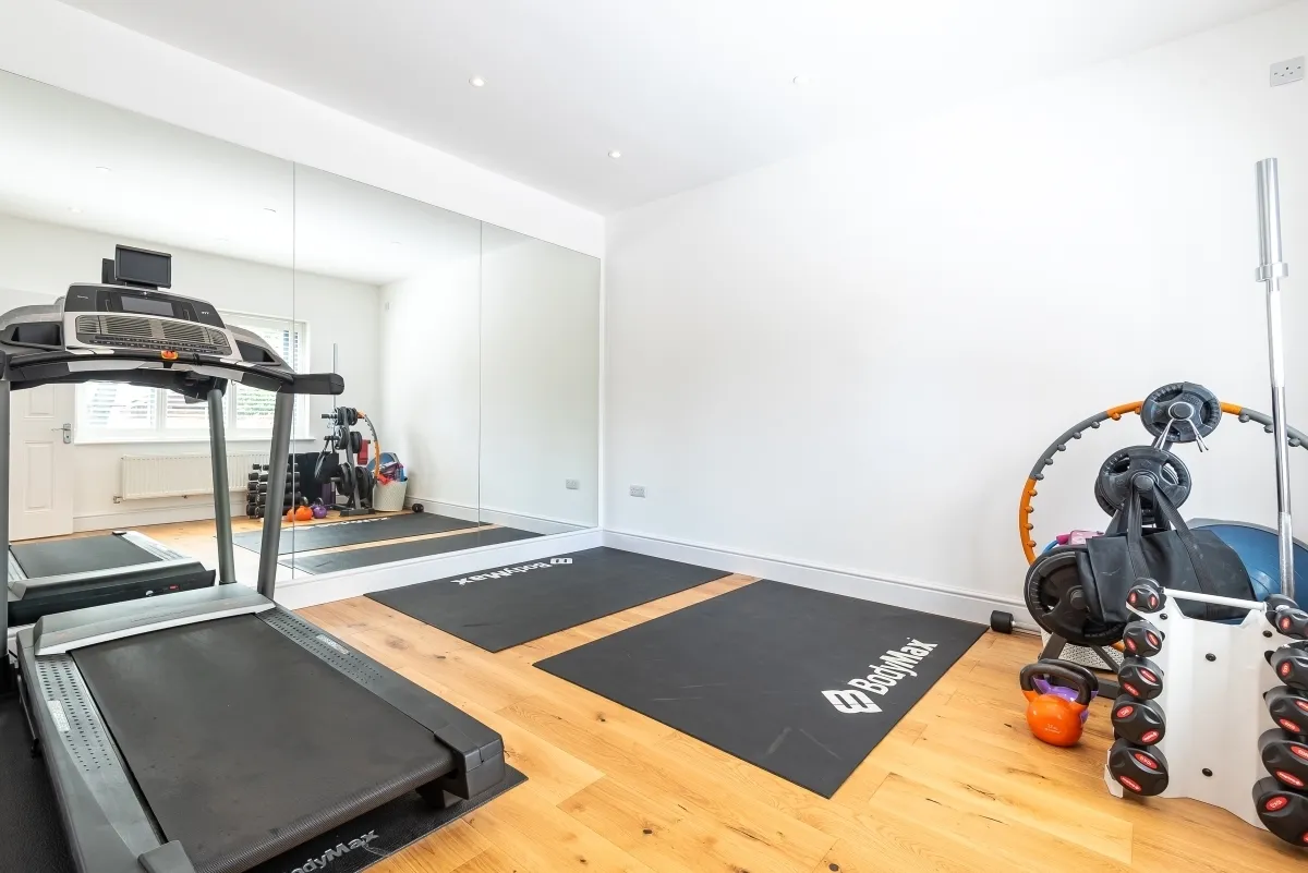 Littleheath Lane Cobham KT11, photo 6
