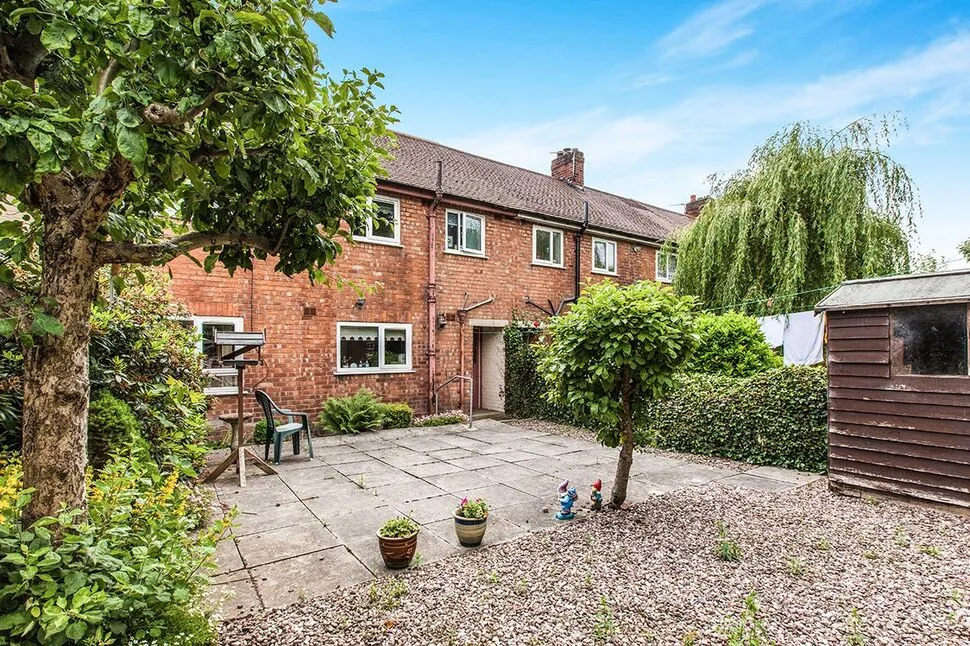 Staining Avenue, Ashton-on-Ribble, Lancashire, PR2, photo 9