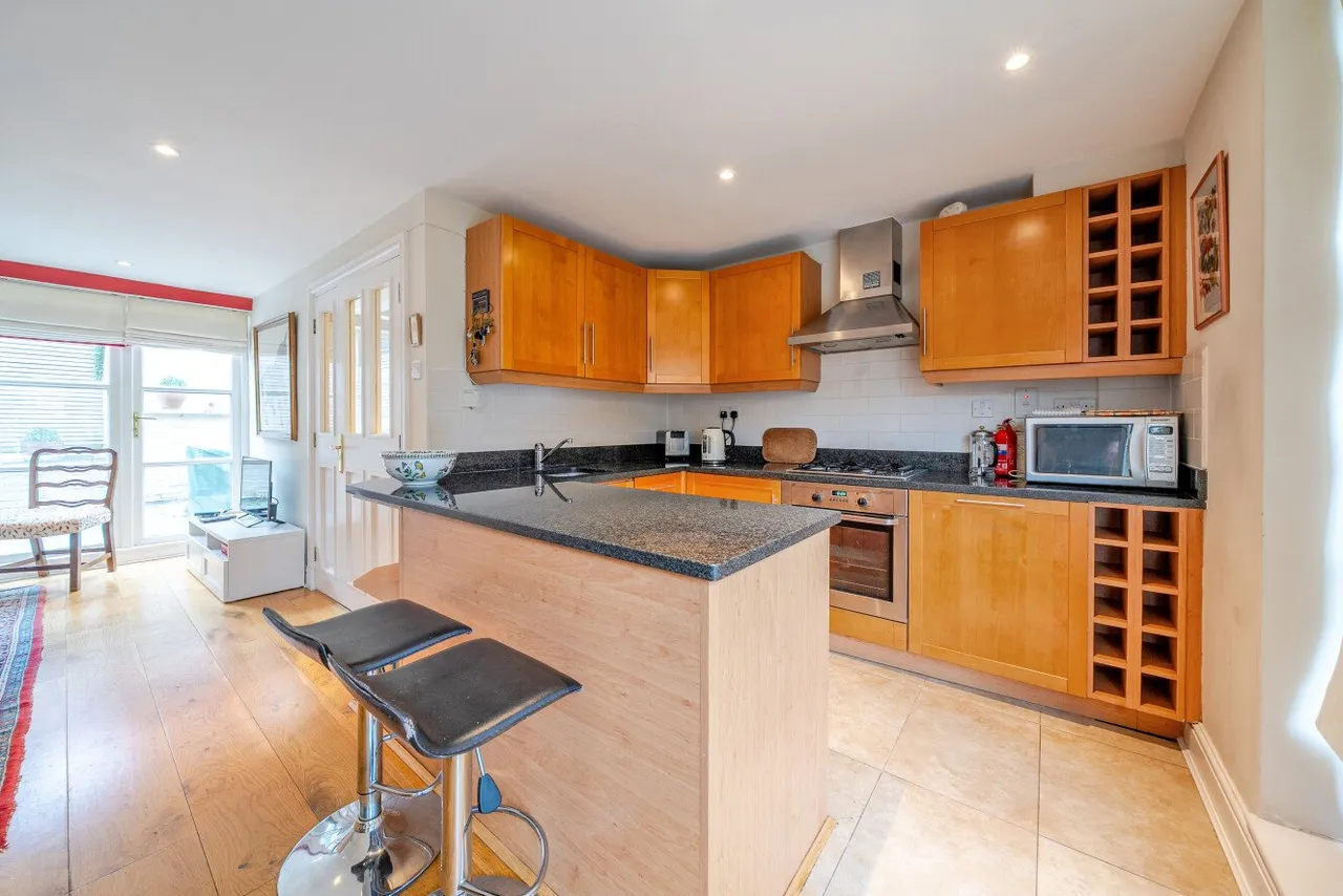Merton Road, Putney, London, SW18, photo 4