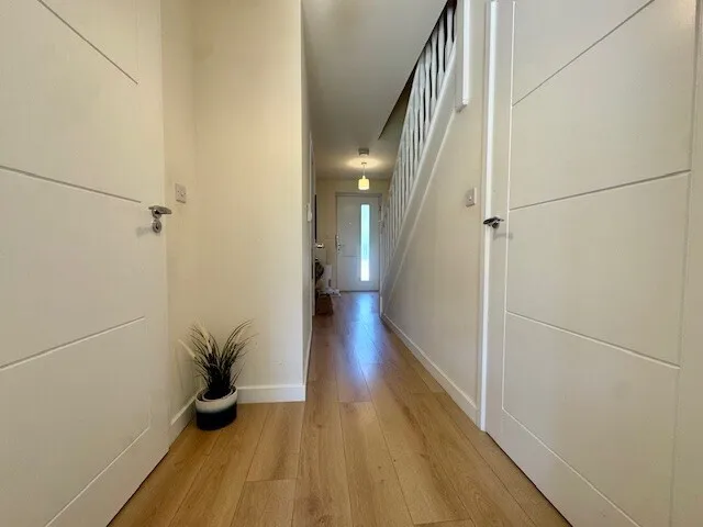 Wildflower Avenue, BS13, photo 18