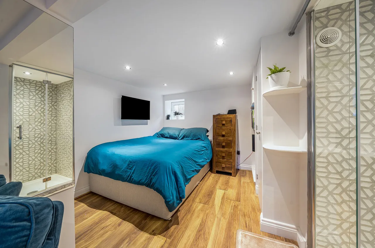 Nydd Vale Terrace, Harrogate, HG1, photo 3