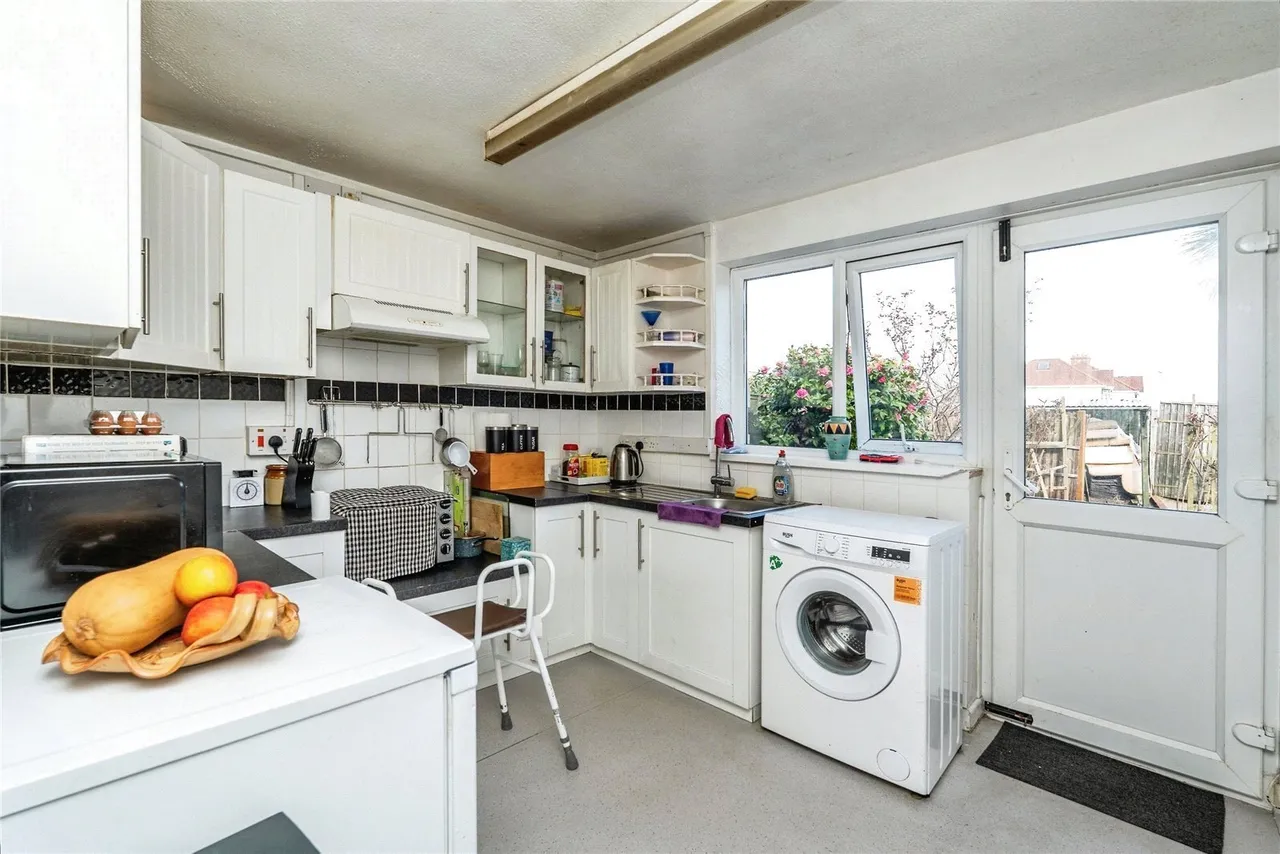 Junction Road, Totton, SO40, photo 12
