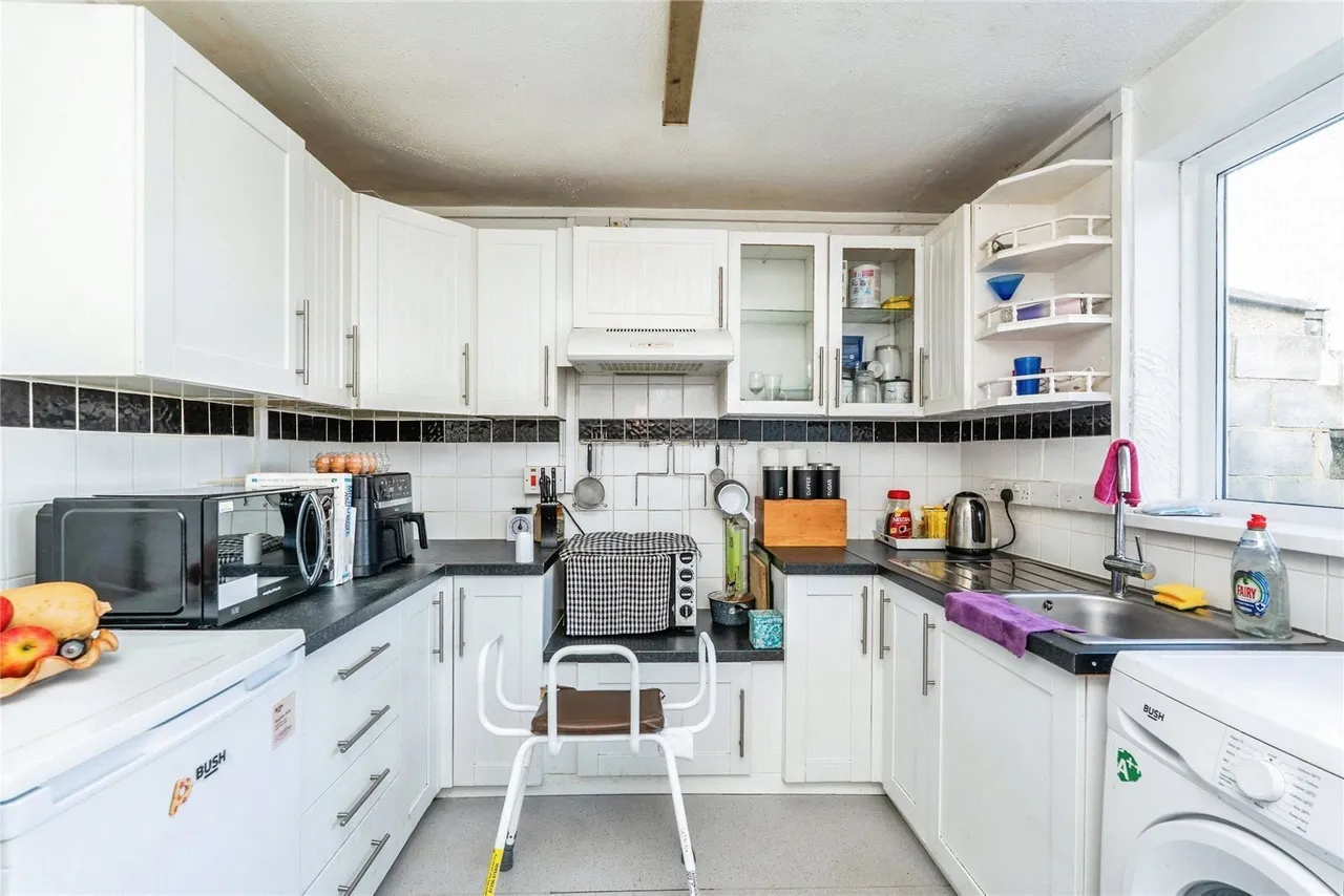 Junction Road, Totton, SO40, photo 5