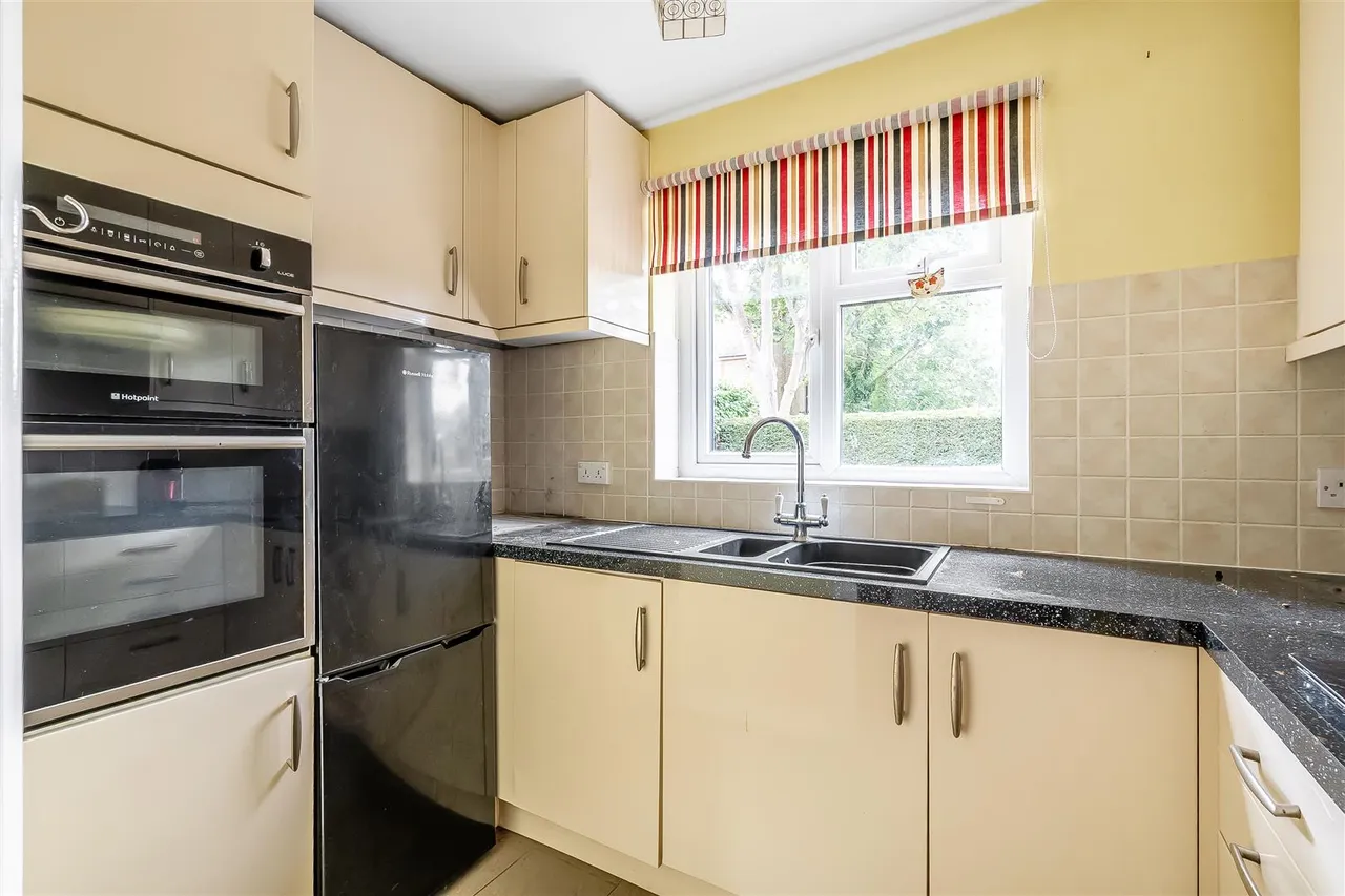Ashley Road, Epsom, KT18, photo 6