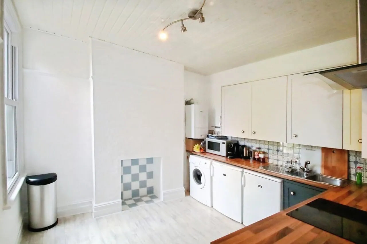 Avondale Road, South Croydon, CR2, photo 3