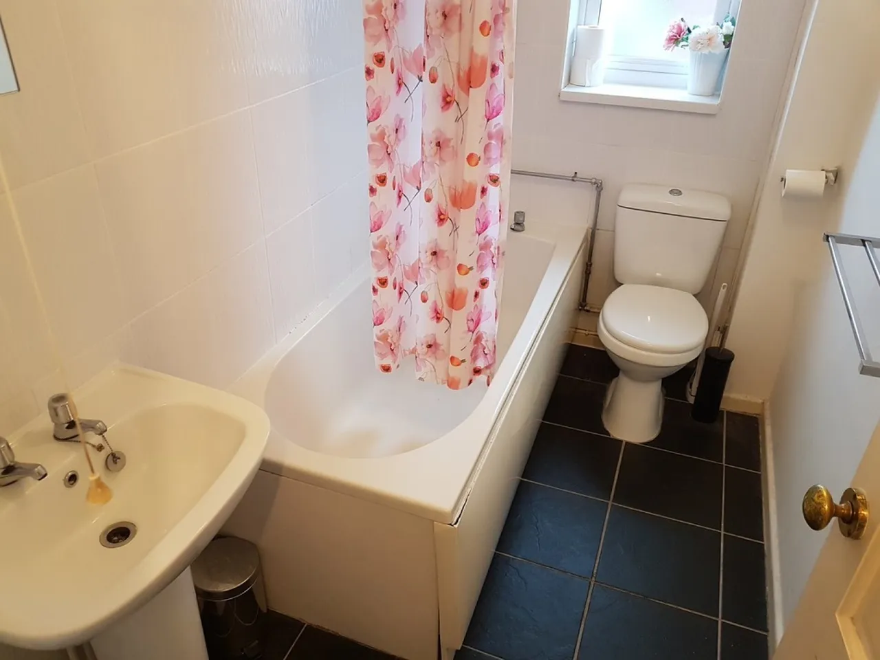Highbank, Newport, NP19, photo 13