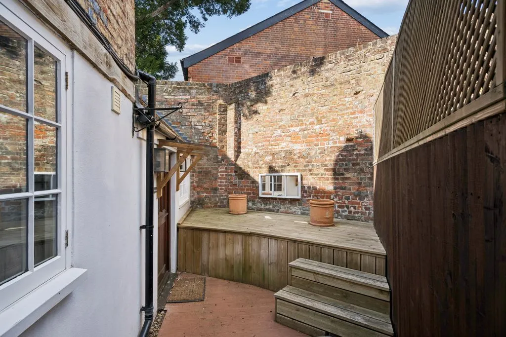 High Street, Marlow SL7 1AQ, photo 14