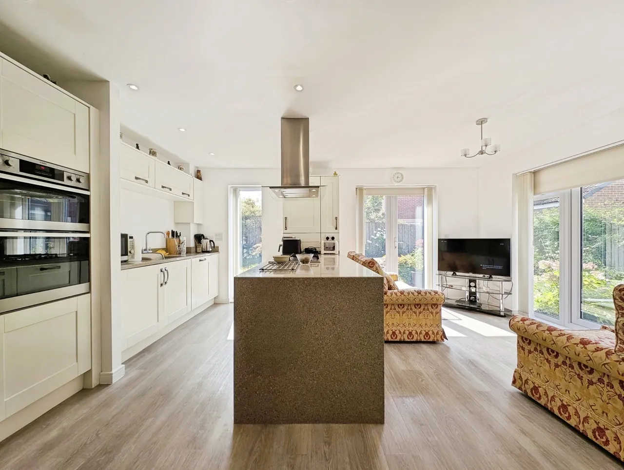 Rosewood Drive, Ponteland, Newcastle upon Tyne, Northumberland, NE20, photo 5