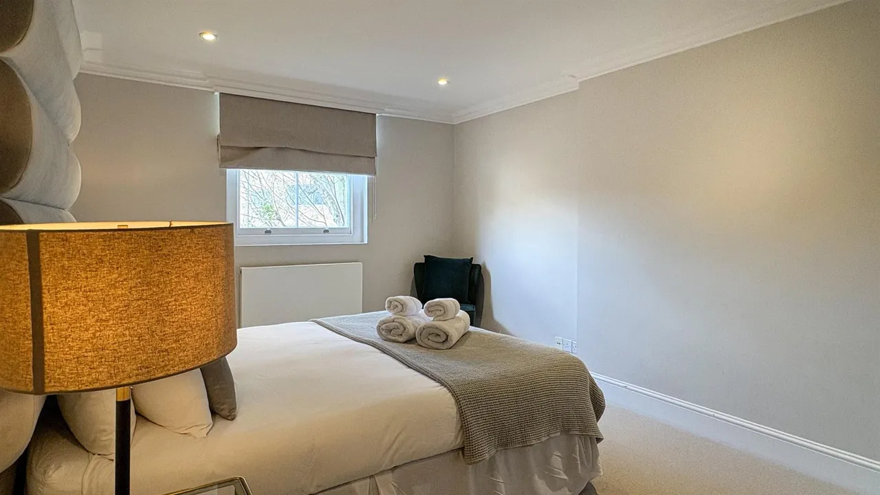 Lexham Gardens, London, W8, photo 16