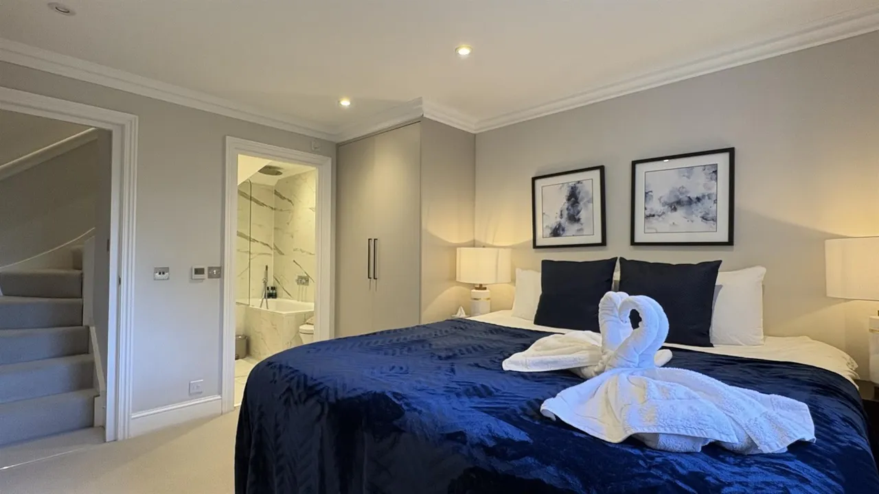 Lexham Gardens, London, W8, photo 11