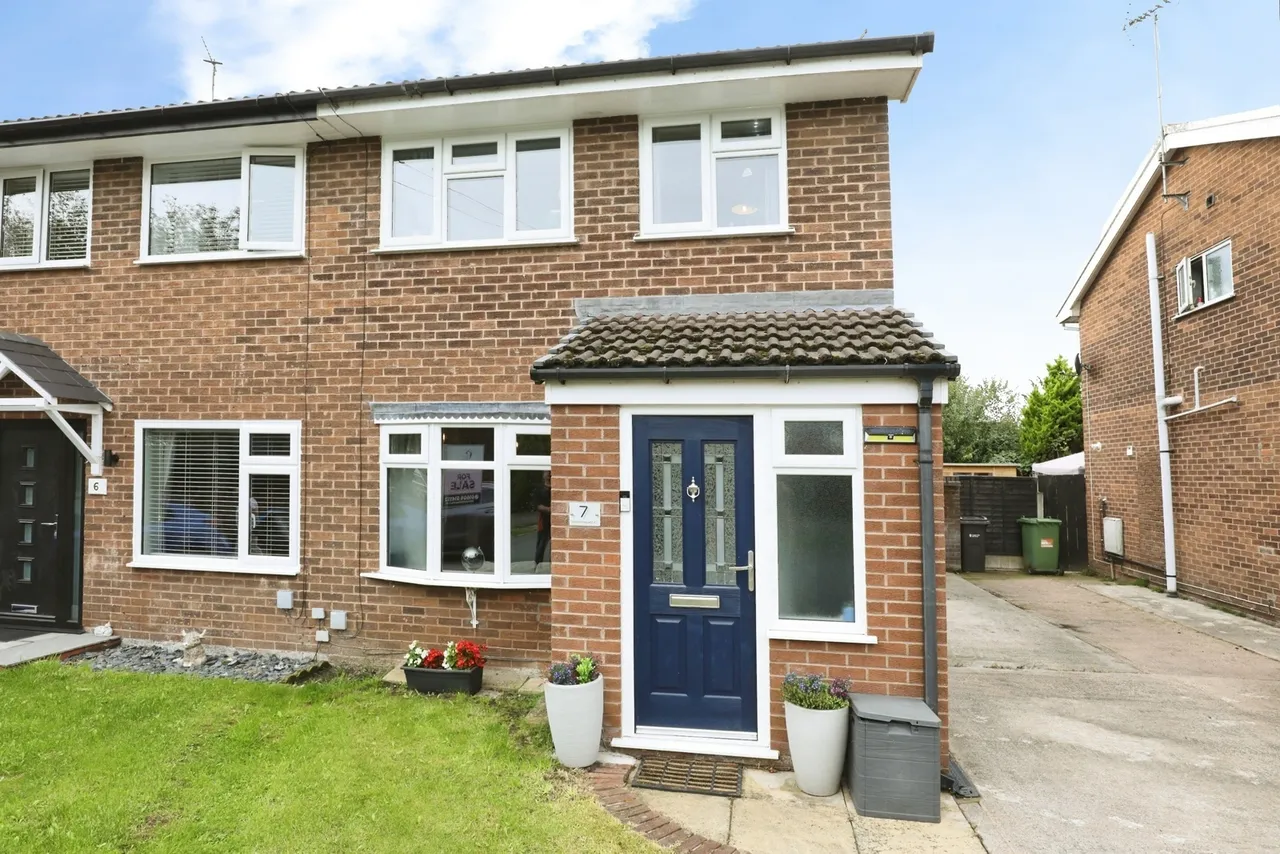 Commonwealth Close, Winsford, CW7, photo 20