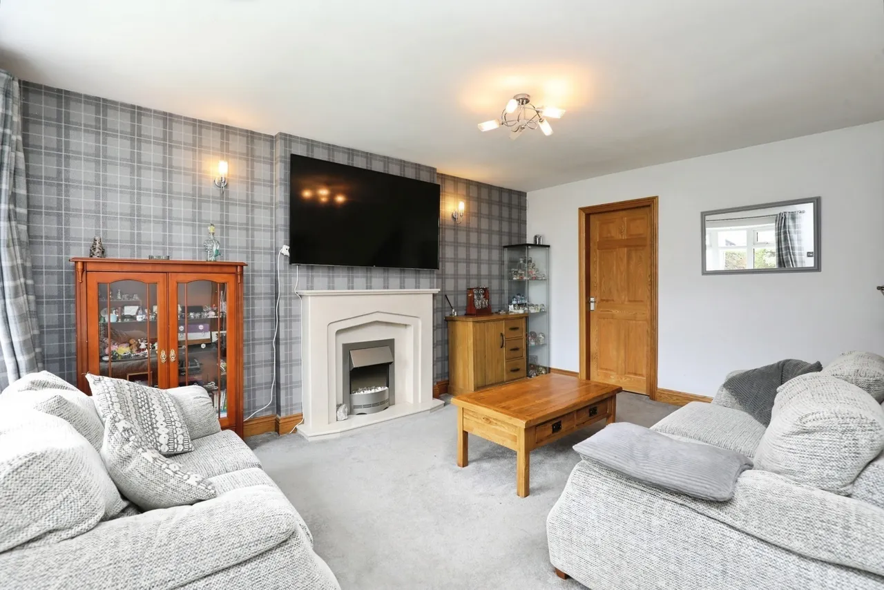 Commonwealth Close, Winsford, CW7, photo 5