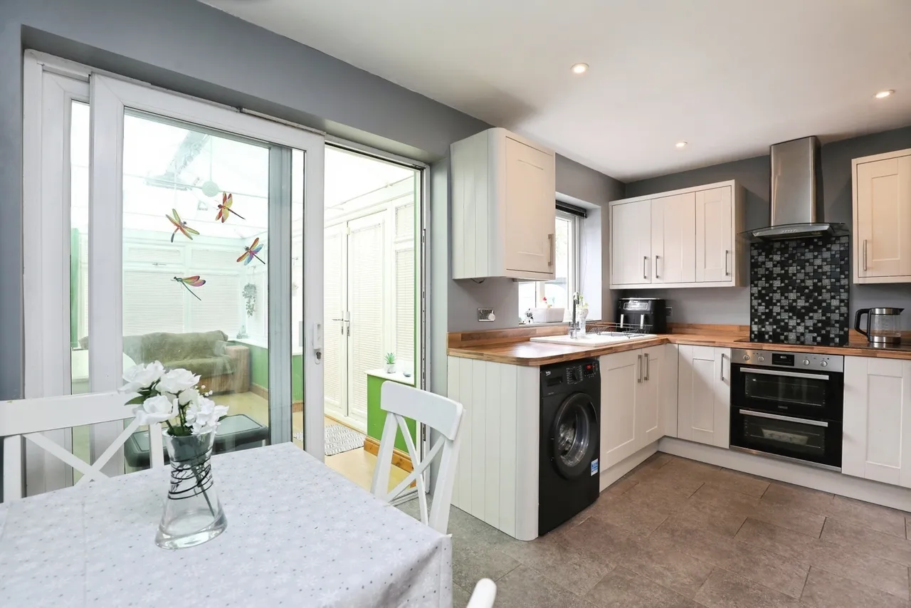 Commonwealth Close, Winsford, CW7, photo 2